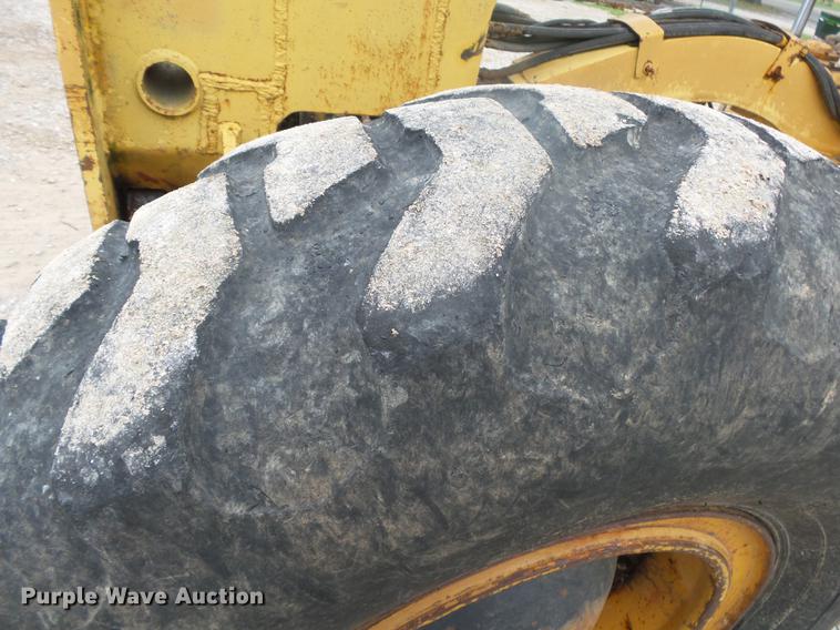 image for item DB7345 Dresser A550 motor grader