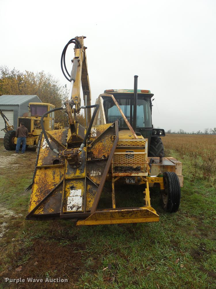 image for item DB7346 John Deere 2755 tractor