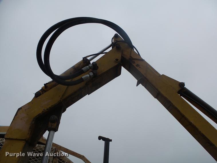 image for item DB7346 John Deere 2755 tractor