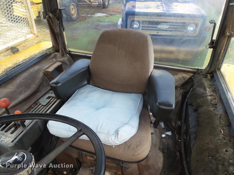 image for item DB7346 John Deere 2755 tractor