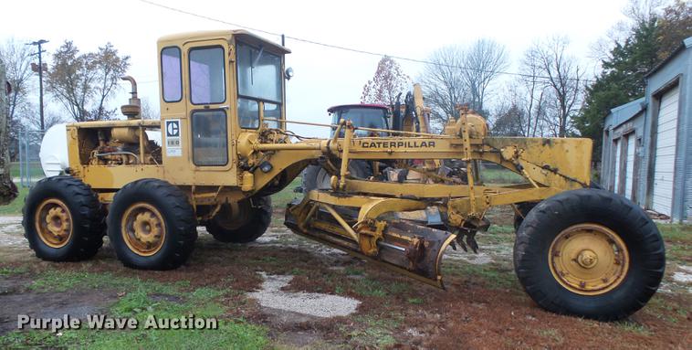 image for item DB7347 Caterpillar 120 rigid frame motor grader