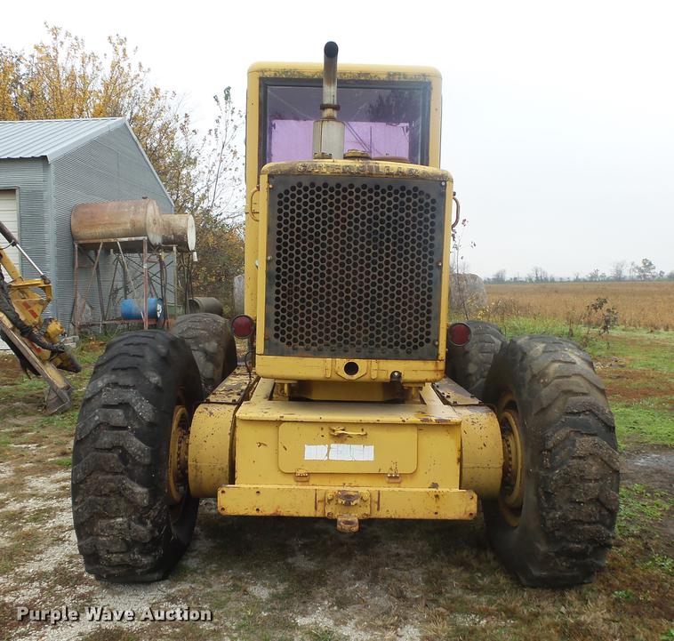 image for item DB7347 Caterpillar 120 rigid frame motor grader