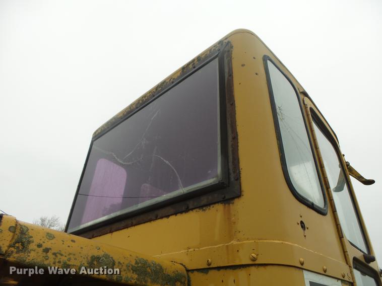 image for item DB7347 Caterpillar 120 rigid frame motor grader