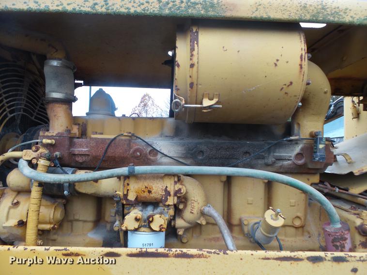 image for item DB7347 Caterpillar 120 rigid frame motor grader