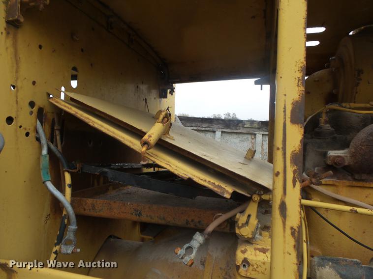 image for item DB7347 Caterpillar 120 rigid frame motor grader