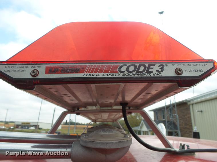 image for item DB7353 1991 Ford LN8000 tank truck