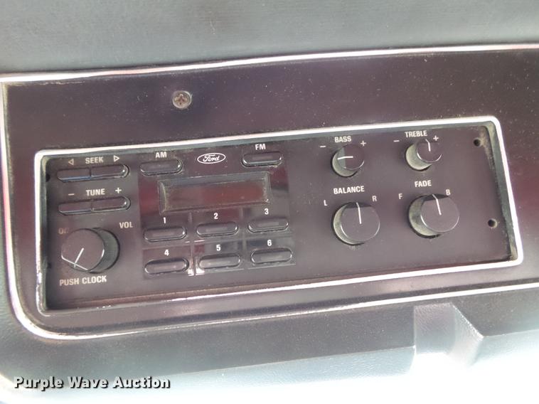 image for item DB7353 1991 Ford LN8000 tank truck