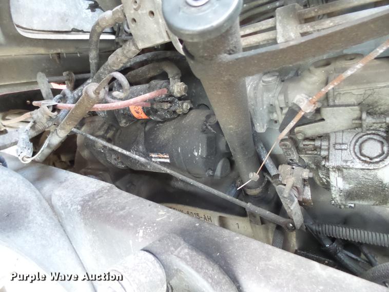 image for item DB7353 1991 Ford LN8000 tank truck