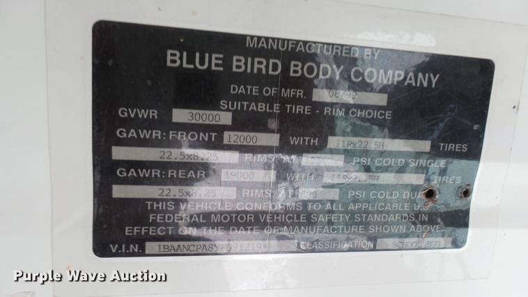 image for item DC1843 2000 Blue Bird TC2000 school bus