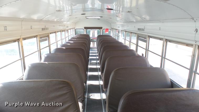 image for item DC1843 2000 Blue Bird TC2000 school bus