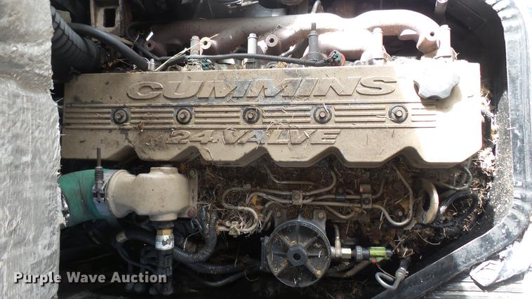 image for item DC1843 2000 Blue Bird TC2000 school bus