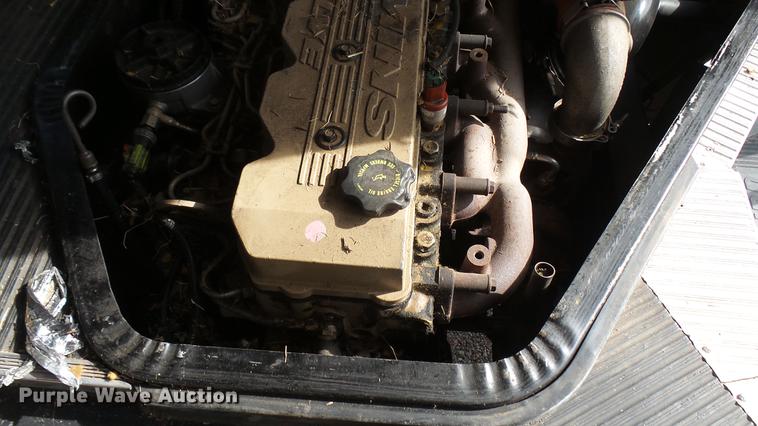 image for item DC1843 2000 Blue Bird TC2000 school bus