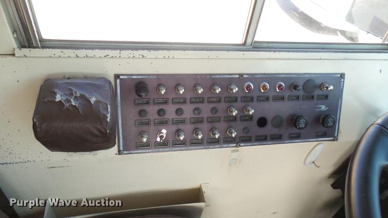 image for item DC1844 1998 Blue Bird TC2000 school bus