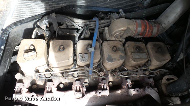 image for item DC1844 1998 Blue Bird TC2000 school bus