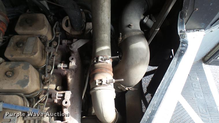 image for item DC1844 1998 Blue Bird TC2000 school bus