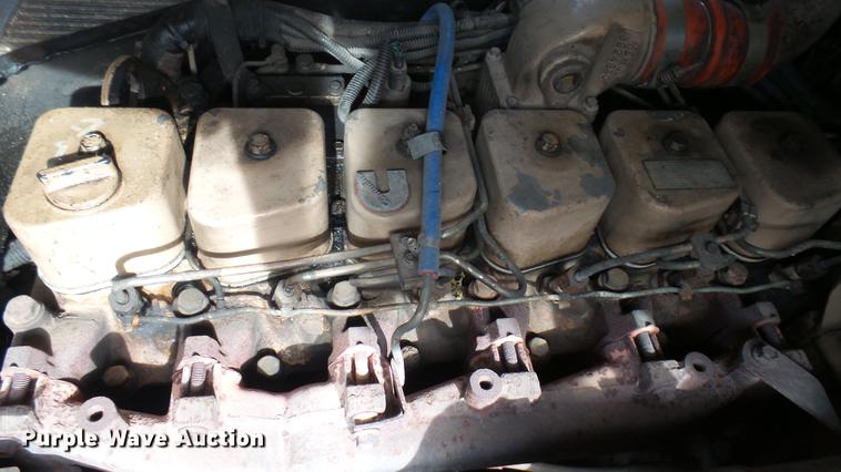 image for item DC1844 1998 Blue Bird TC2000 school bus