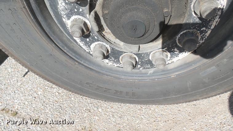 image for item DC1844 1998 Blue Bird TC2000 school bus