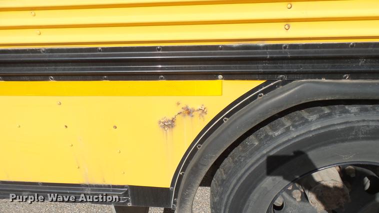 image for item DC1844 1998 Blue Bird TC2000 school bus