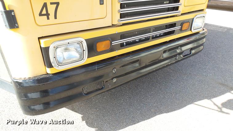 image for item DC1844 1998 Blue Bird TC2000 school bus