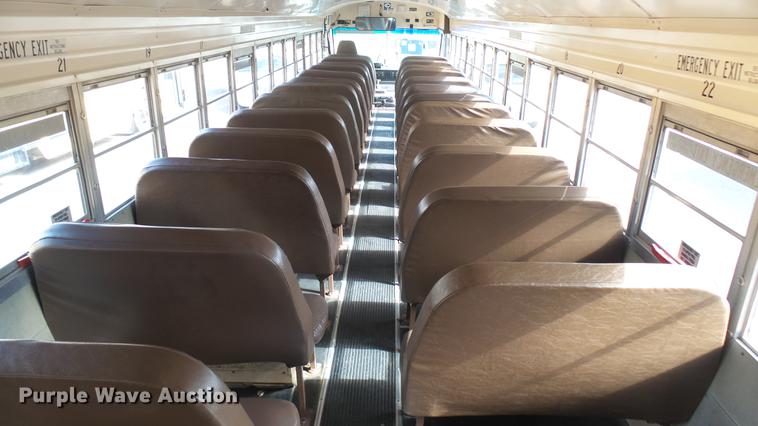 image for item DC1846 1999 Blue Bird TC2000 school bus