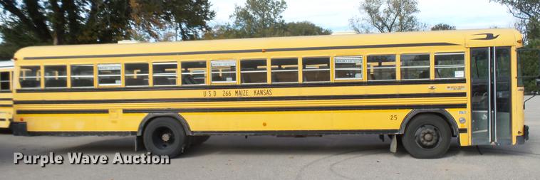 image for item DC1847 2000 Blue Bird TC2000 school bus