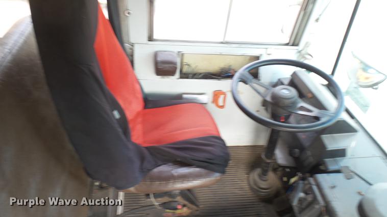 image for item DC1847 2000 Blue Bird TC2000 school bus