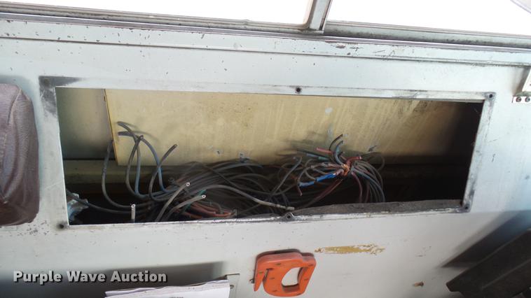 image for item DC1847 2000 Blue Bird TC2000 school bus