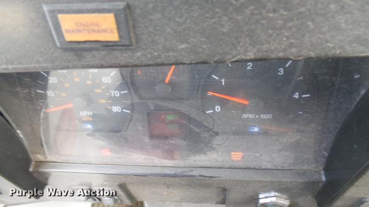 image for item DC1847 2000 Blue Bird TC2000 school bus