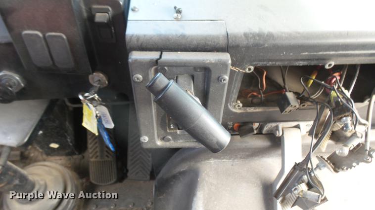 image for item DC1847 2000 Blue Bird TC2000 school bus