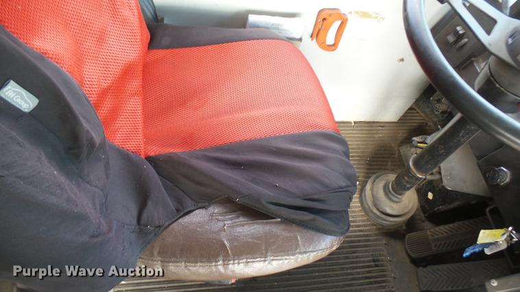 image for item DC1847 2000 Blue Bird TC2000 school bus