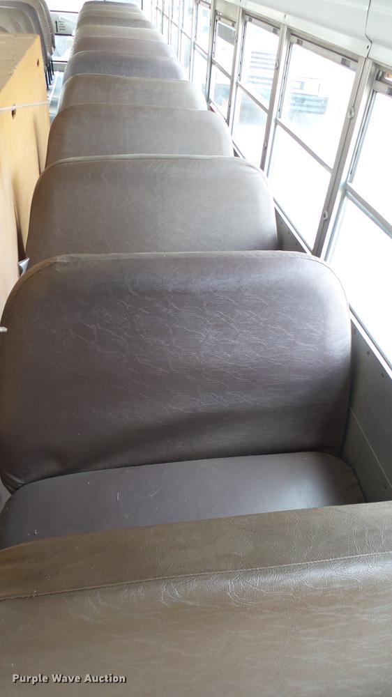 image for item DC1847 2000 Blue Bird TC2000 school bus