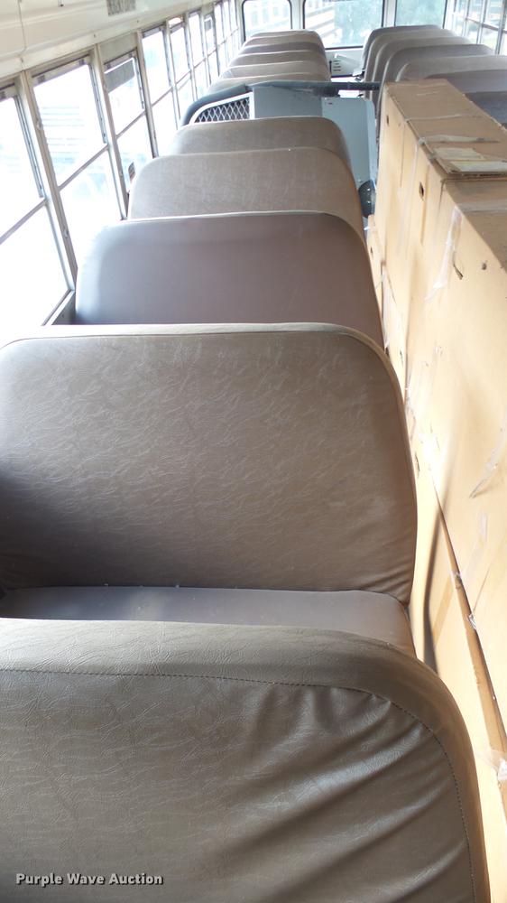 image for item DC1847 2000 Blue Bird TC2000 school bus