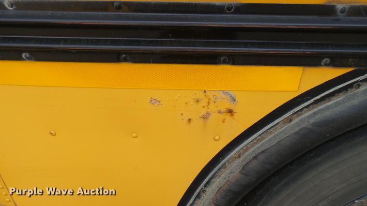 image for item DC1847 2000 Blue Bird TC2000 school bus