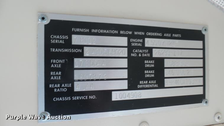 image for item DC1848 1998 Blue Bird TC2000 school bus