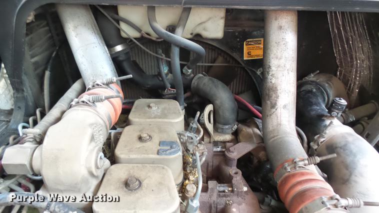 image for item DC1848 1998 Blue Bird TC2000 school bus