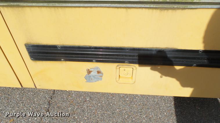 image for item DC1848 1998 Blue Bird TC2000 school bus