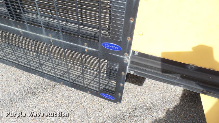 image for item DC1848 1998 Blue Bird TC2000 school bus