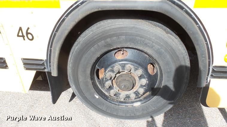 image for item DC1848 1998 Blue Bird TC2000 school bus