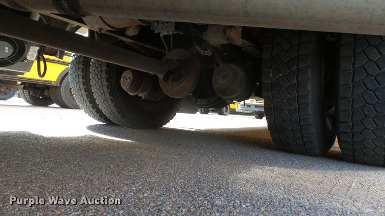 image for item DC1848 1998 Blue Bird TC2000 school bus