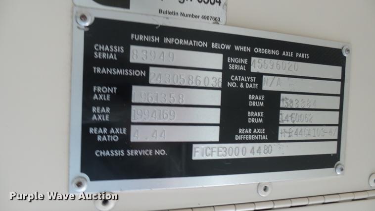 image for item DC1849 1999 Blue Bird TC2000 school bus