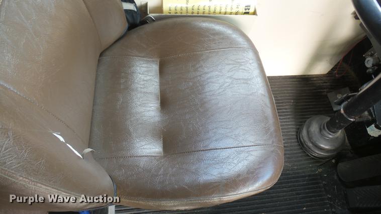 image for item DC1849 1999 Blue Bird TC2000 school bus