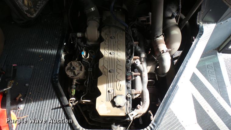 image for item DC1849 1999 Blue Bird TC2000 school bus