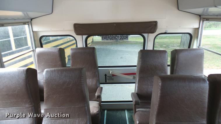 image for item DC1849 1999 Blue Bird TC2000 school bus