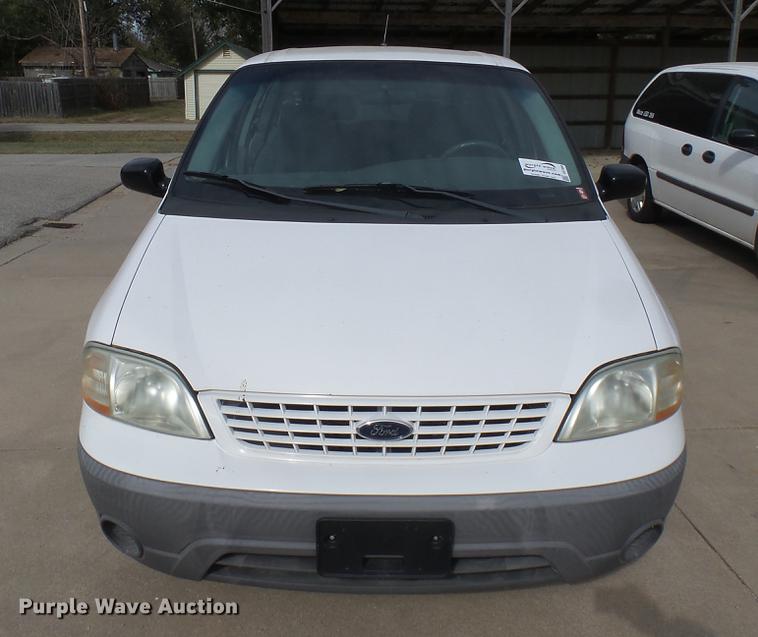 image for item DC1850 2001 Ford Windstar van