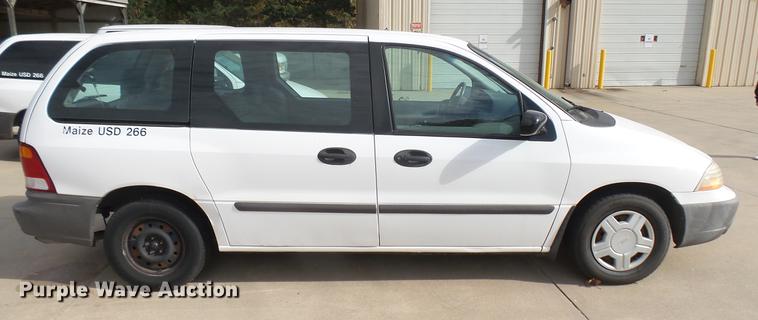image for item DC1850 2001 Ford Windstar van