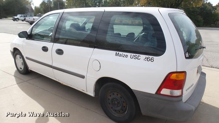 image for item DC1850 2001 Ford Windstar van