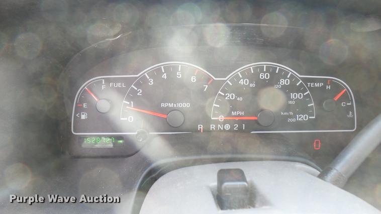 image for item DC1850 2001 Ford Windstar van