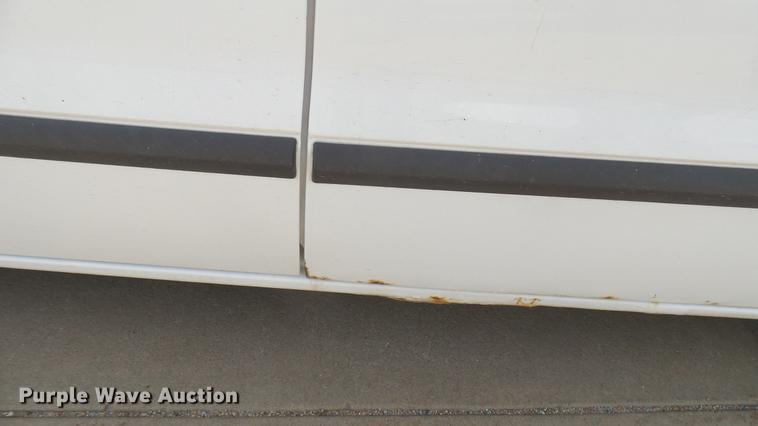 image for item DC1850 2001 Ford Windstar van