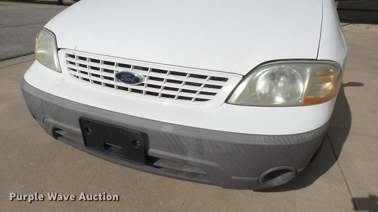 image for item DC1850 2001 Ford Windstar van