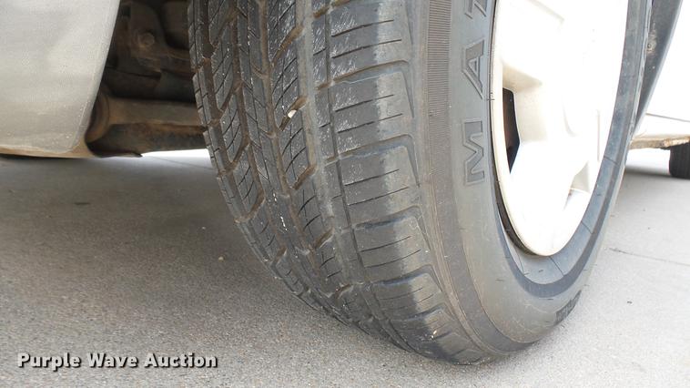 image for item DC1850 2001 Ford Windstar van